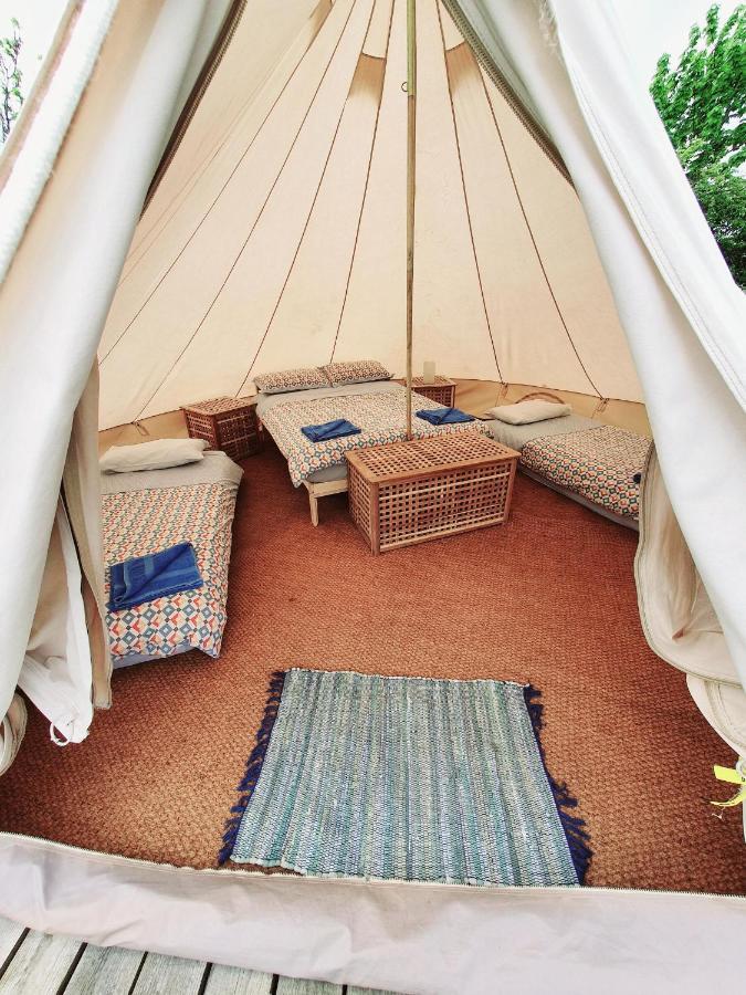 Hotel Swanns Bridge Glamping à Limavady Extérieur photo